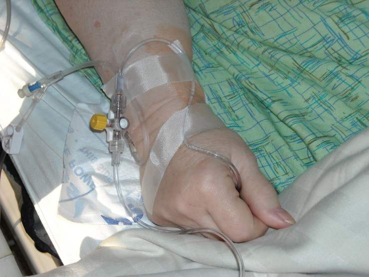 Donna in ospedale Pixabay (foto) - www.biomedicalcue.it