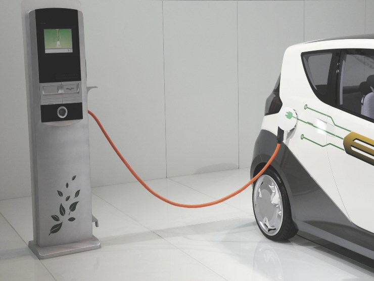 Stellantis, sospesa la produzione della FIAT 500e