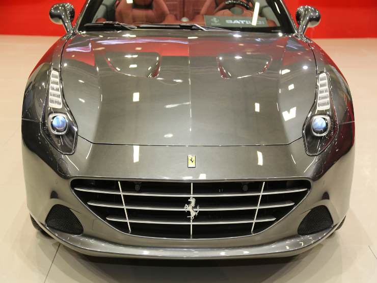 Ferrari (Depositphotos foto) - www.financecue.it