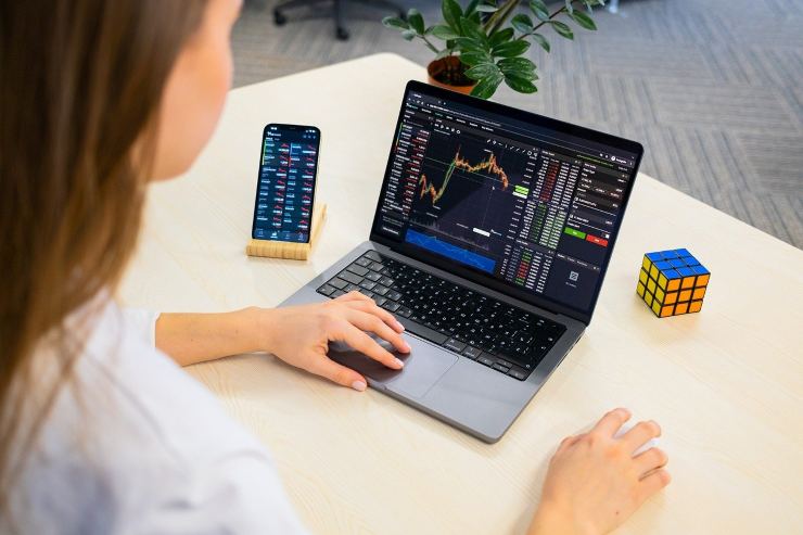 Bloccati 6 siti che offrono servizi finanziari: nella lista c'è 2139 exchange (foto Pixabay) - www.financecue.it