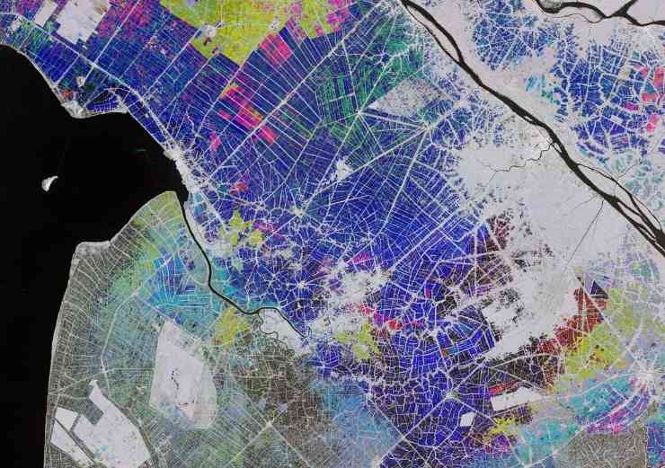 Campi di riso in Vietnam (immagini modificate di Sentinel-1 del 2019) (ESA, CC BY-SA 3.0 IGO foto) - www.aerospacecue.it