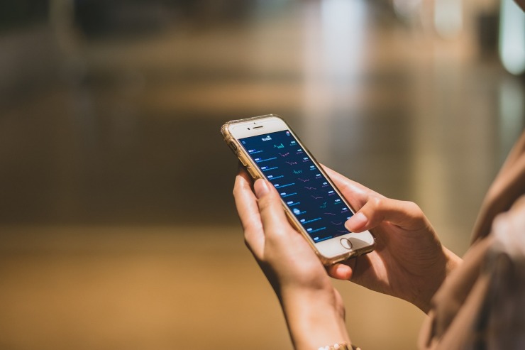 Attenzione a questi 5 segnali: il tuo smartphone ti lascerà a breve | Metti al sicuro I tuoi dati (foto Pixabay) - www.systemscue.it
