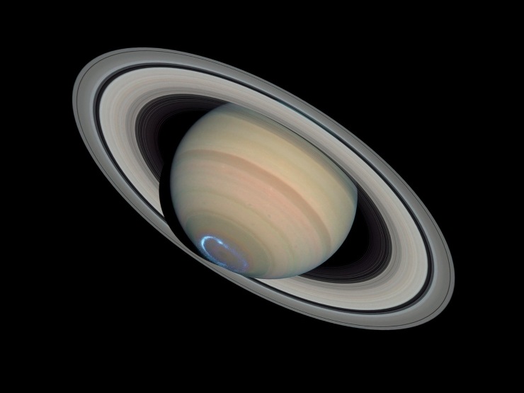 Immagine di Saturno (Pixabay FOTO) - www.aerospacecue.it