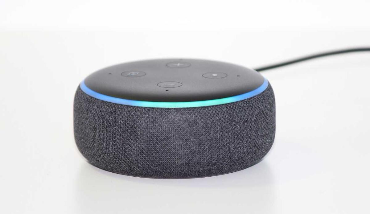 Uomo affetto da SLA è il primo al mondo a comunicare con Alexa solo col pensiero - Uomo affetto da SLA è il primo al mondo a comunicare con Alexa solo col pensiero (Pixabay foto) - www.biomedicalcue.it