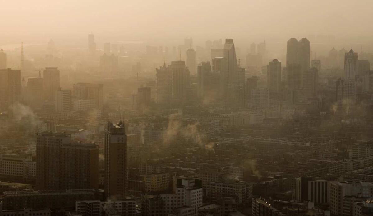 Ingressi al pronto soccorso e smog: c'è correlazione? Uno studio dice di sì - Smog (Depositphotos Foto) - www.biomedicalcue.it