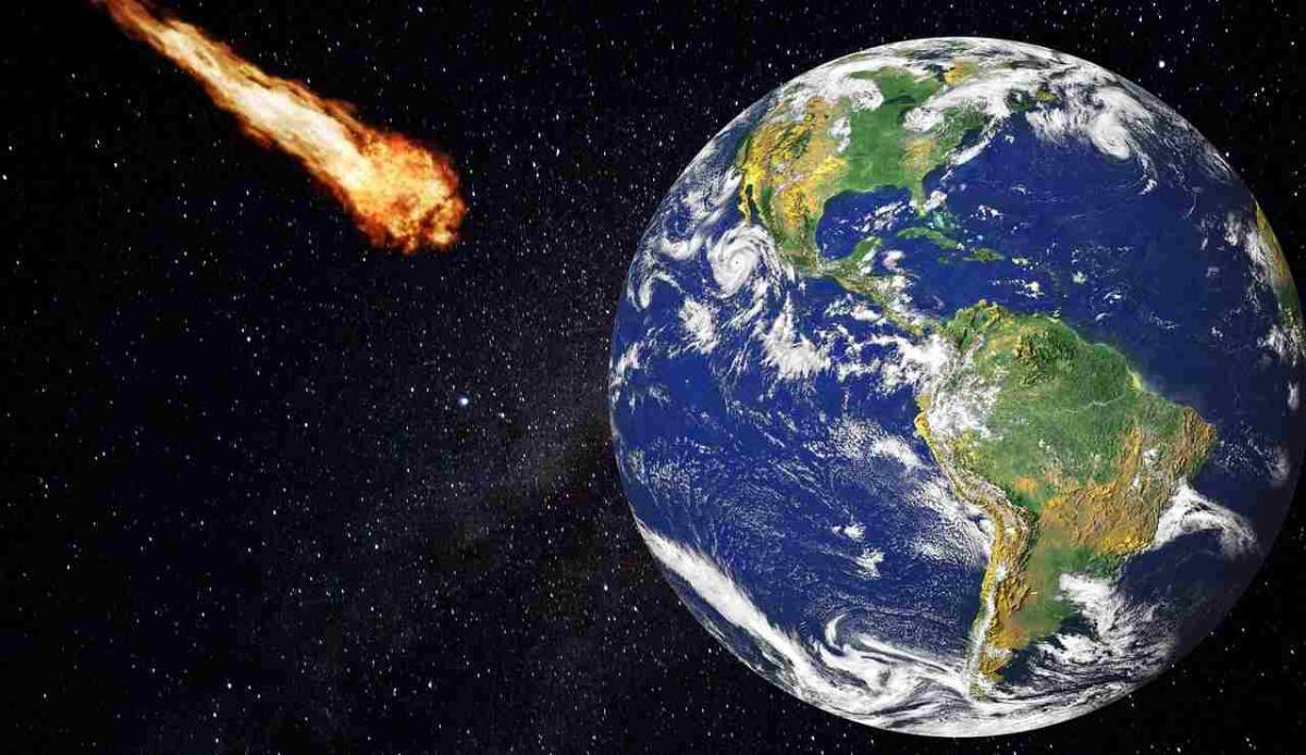 Un meteorite ha fatto evaporare gli oceani 3 miliardi di anni fa - Meteorite (Pixabay foto) - www.marinecue.it