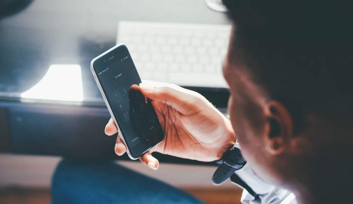 Smartphone ricondizionato, la regola da non infrangere mai se vuoi comprarne uno e vuoi che ti duri - Smartphone (Pixabay Foto) - www.systemcue.it