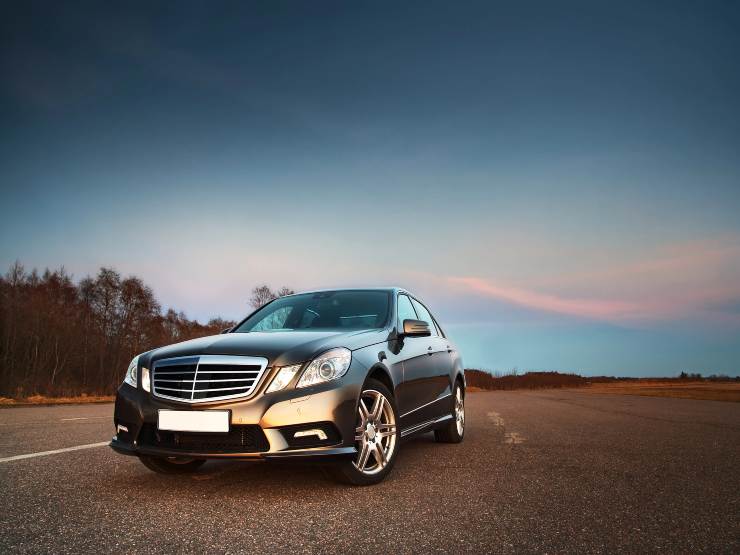 Automobile (Depositphotos FOTO) - www.vehiclecue.it