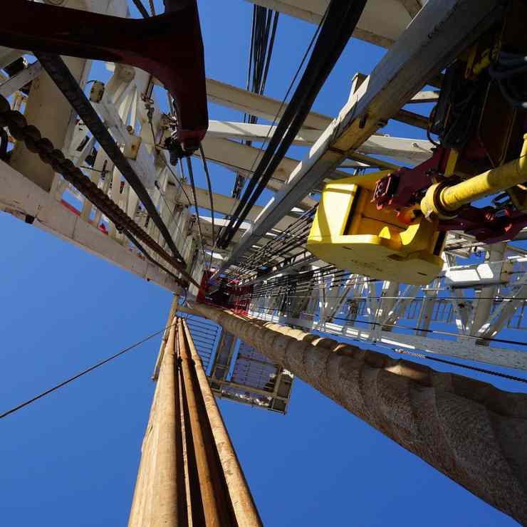 Impianto per l'estrazione del gas (Pixabay)