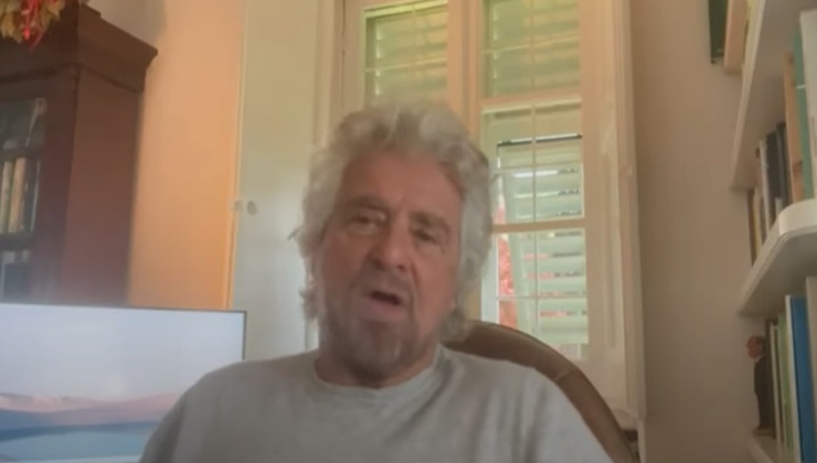 Il fondatore del M5S Beppe Grillo (screenshot Beppe Grillo/YouTube) - www.managementcue.it