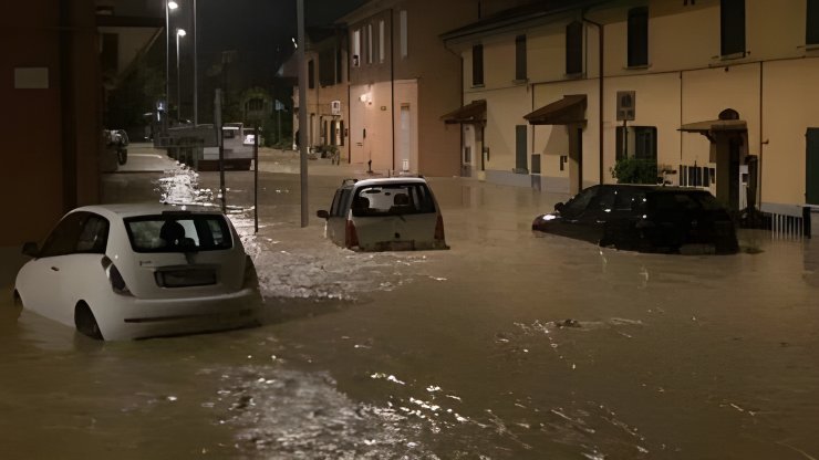 Immagini dell'alluvione di Bologna (BolognaToday)