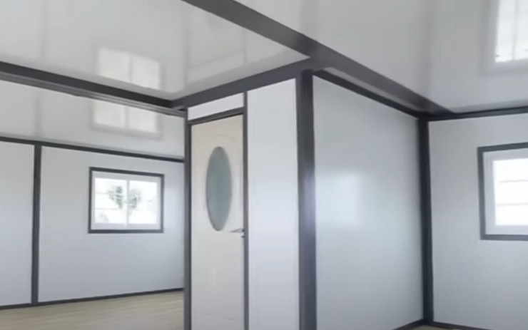 Gli interni della casa (Wisdom Land youtube foto) - www.buildingcue.it