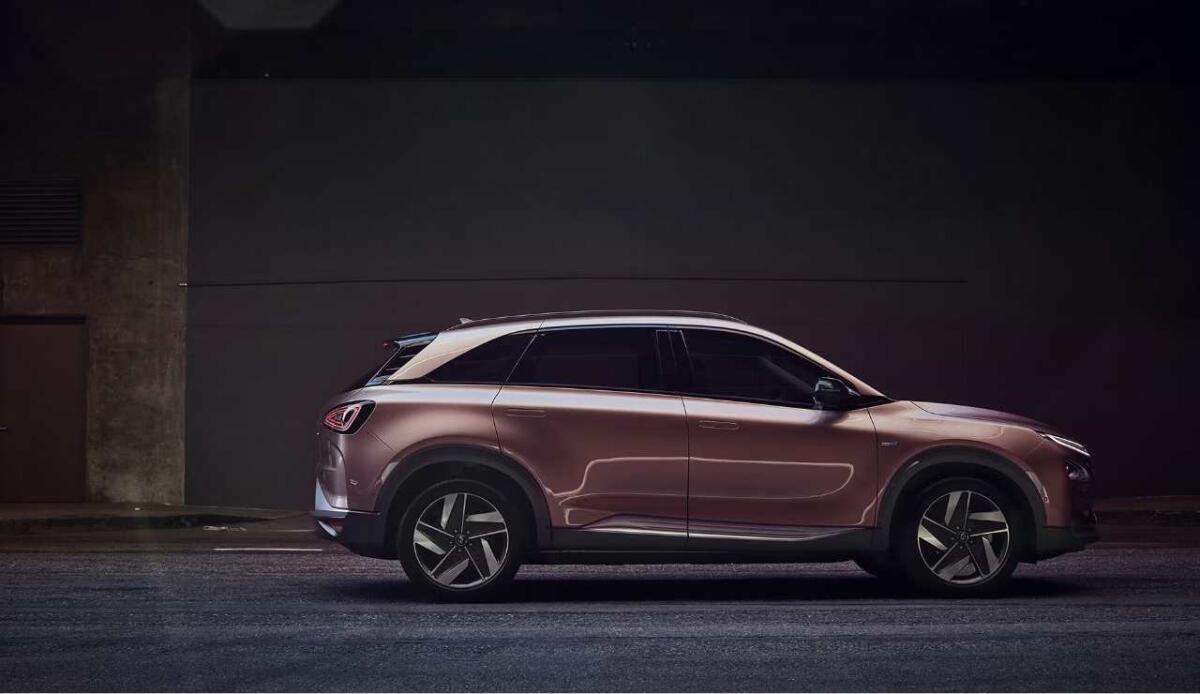 Auto ad idrogeno: come funziona la Hyundai Nexo - Hyundai NEXO (Hyundai FOTO) - www.vehiclecue.it