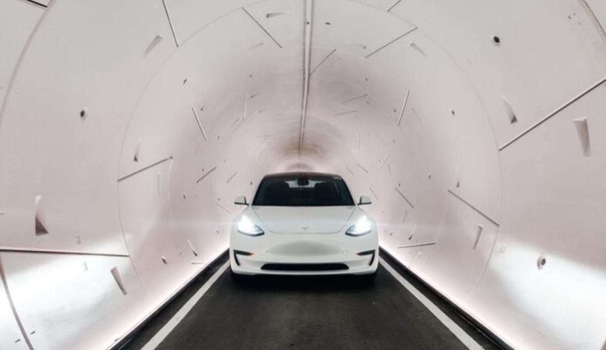 Vegas Loop: il tunnel dedicato alle auto Tesla per evitare il traffico - Vegas Loop (The Boring Company foto) - www.vehiclecue.it