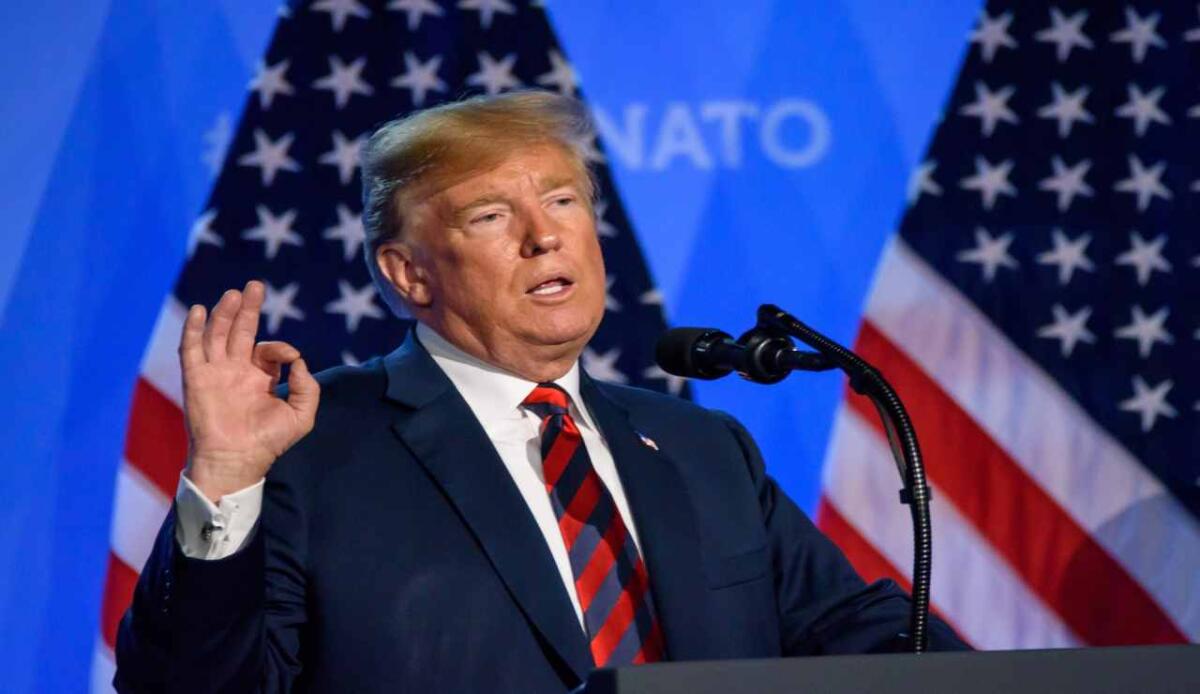 Elezioni Usa, ecco quali potrebbero essere le conseguenze dell'elezione di Trump come 47esimo Presidente americano - Donald Trump (Depositphotos FOTO)  - www.managementcue.it