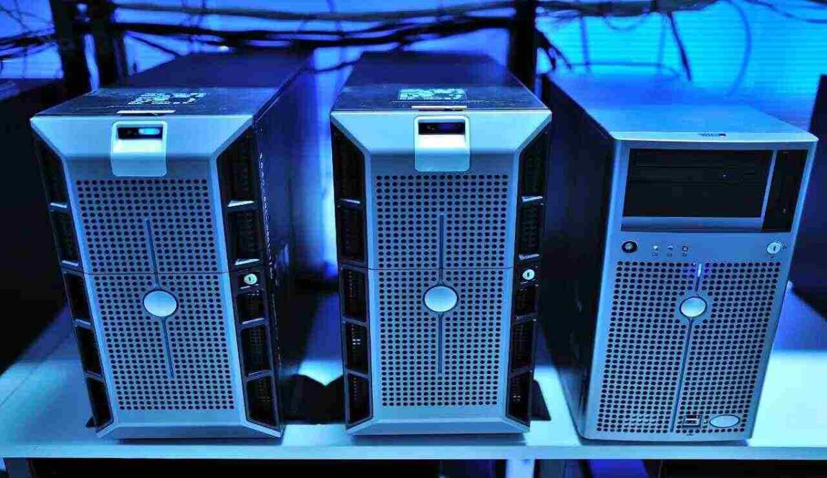 ENEA ha scelto un supercomputer Lenovo per accelelare la ricerca sulla fusione nucleare - Datacenter in allestimento (Pexels Foto) - www.energycue.it