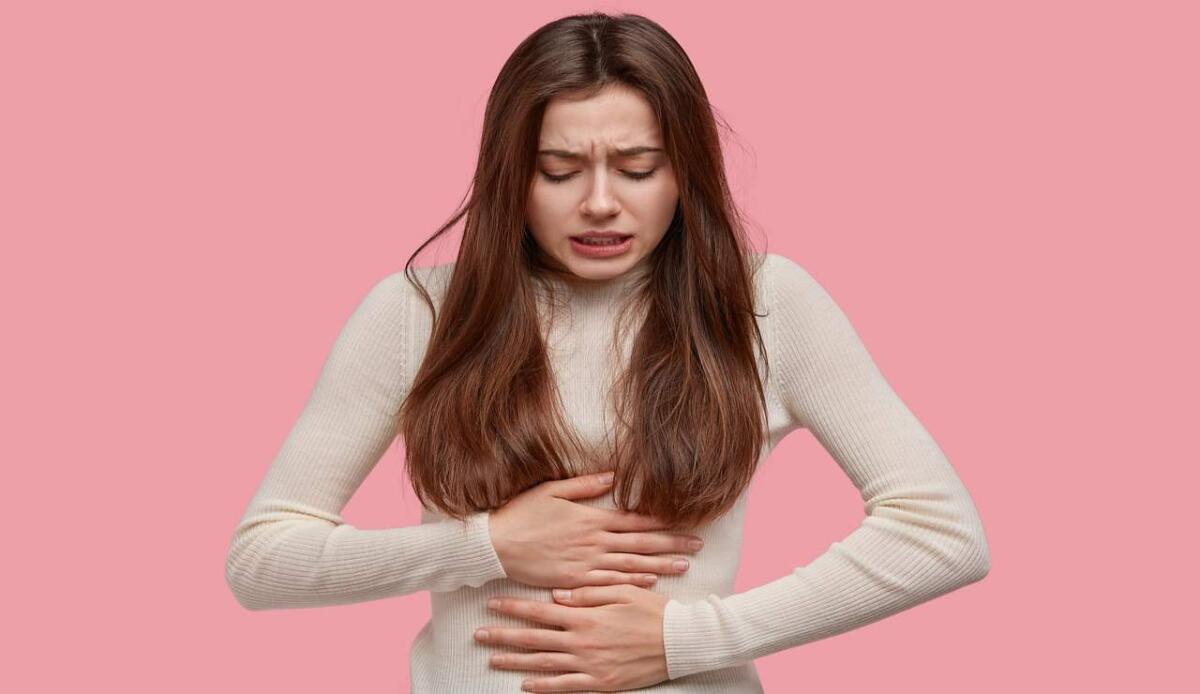 Endometriosi, l’invisibilità di una malattia fin troppo visibile: il SSN riconoscerà nuove cure... ma all'italiana! - Dolore cronico da ciclo (Pixabay FOTO) - www.biomedicalcue.it