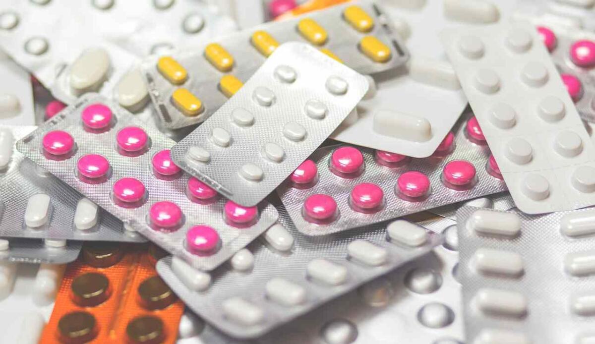 Come gli italiani usano i farmaci? - Farmaci (Pixabay FOTO) - www.biomedicalcue.it