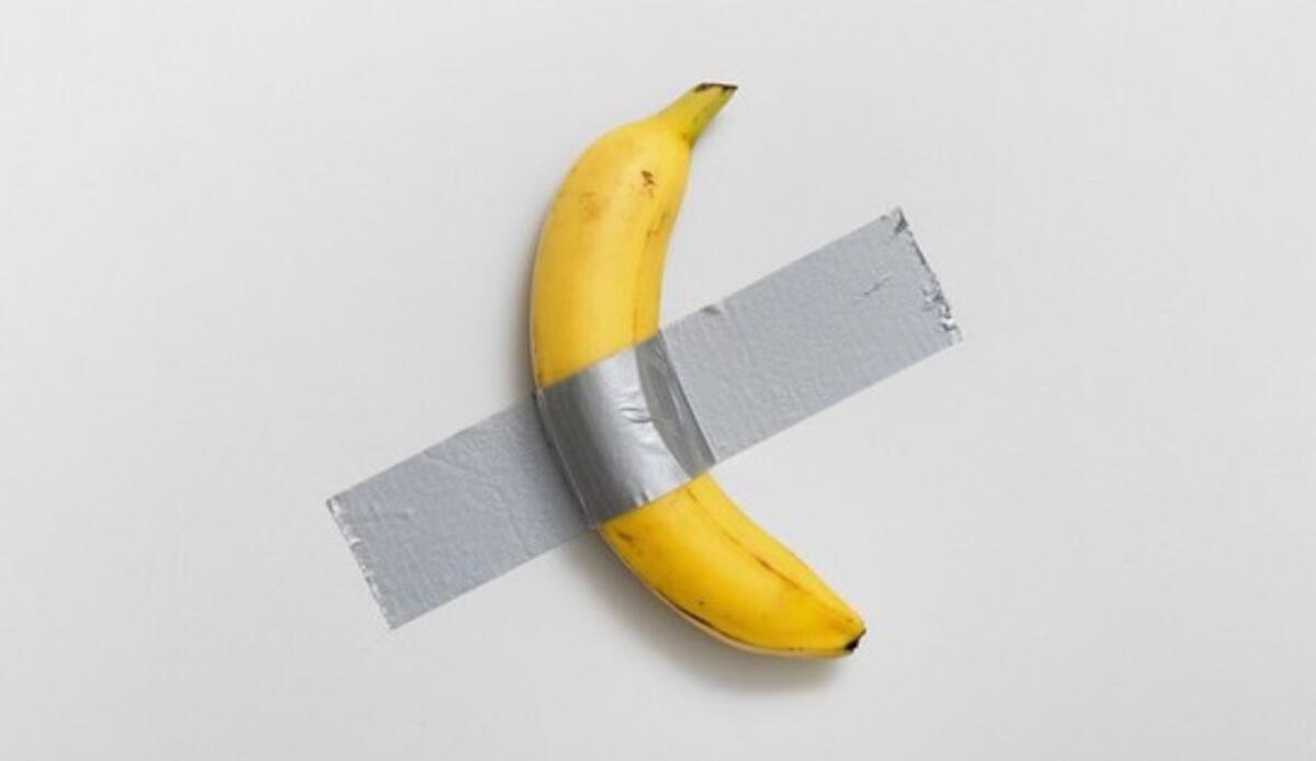 6,2 milioni di dollari per una banana "attaccata al muro": l'acquirente è un miliardario cinese - Foto Comedian pubblicata da Justin Sun (Instagram, justinsun FOTO) - www.financecue.it