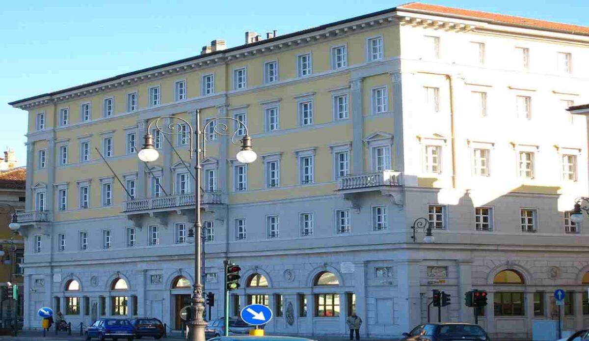 Fincantieri rafforza le sue previsioni: obiettivo oltre 8,43 miliardi di dollari di fatturato nel 2024 - Sede Fincantieri Torino (Wikipedia FOTO) - www.marinecue.it