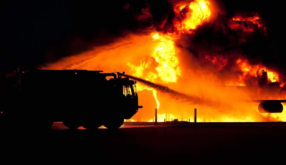 Un paese negli USA sta bruciando da 60 anni - Fuoco che divampa (Pixabay foto) -www.energycue.it