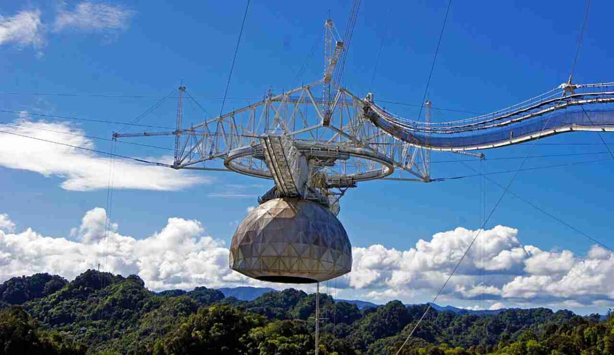 Ora sappiamo cosa è successo all'Osservatorio di Arecibo - Osservatorio di Arecibo a Puerto Rico (Depositphotos FOTO) - www.sciencecue.it