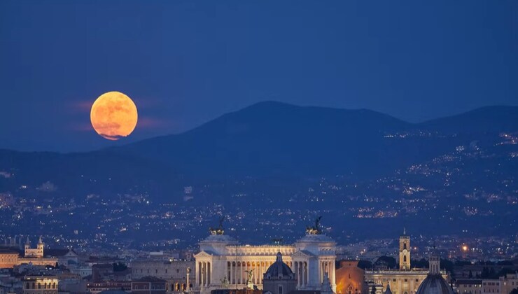 Superluna (screenshot The Virtual Telescope Project/YouTube) - www.aerospacecue.it