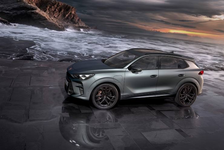 SUV Cupra Terramar (CUPRA foto) - www.vehiclecue.it