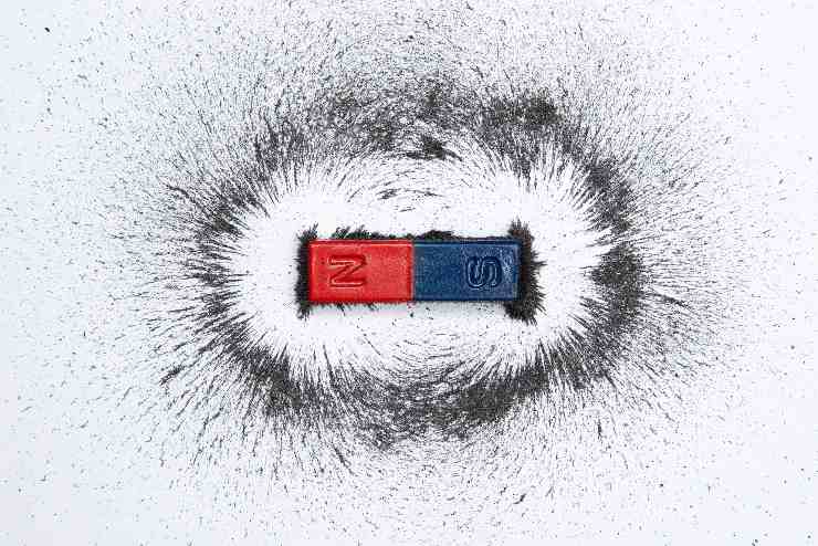 Illustrazione di un magnete "classico"(Depositphotos FOTO) - www.sciencecue.it