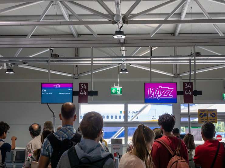 Gate Wizzair (Depositphotos FOTO) - www.aerospacecue.it