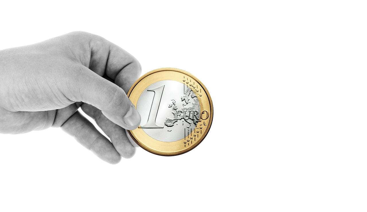 Quali sono i reali costi delle case a un euro (Pixabay FOTO) - www.buildingcue.it