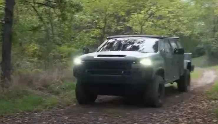 GM Defense auto (screenshot Military Times/YouTube) - www.vehiclecue.it