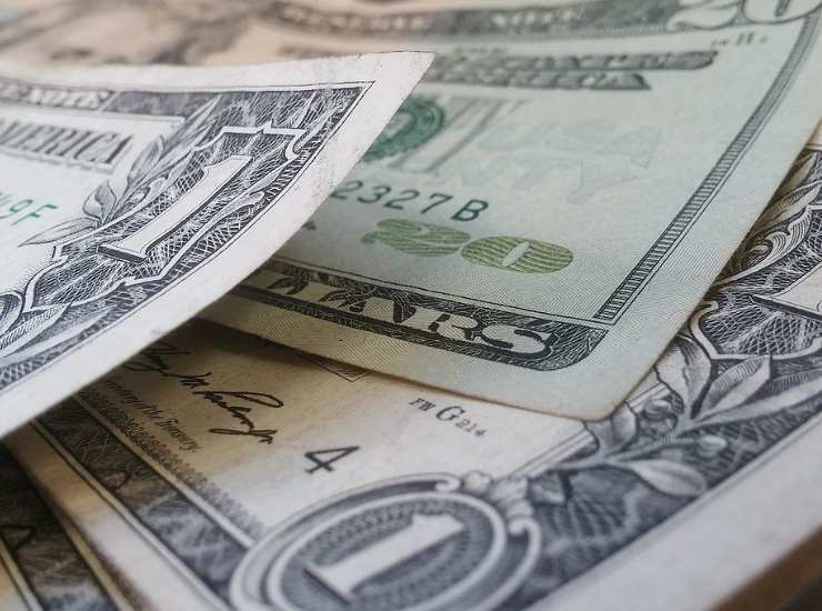Dollari (Pixabay FOTO) - www.financecue.it