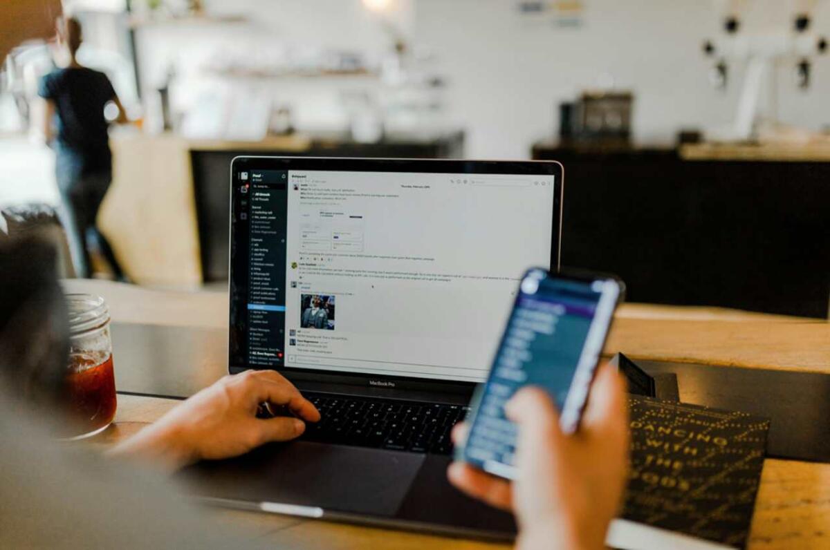 Il futuro del reclutamento: come l'intelligenza artificiale sta trasformando i sistemi di tracciamento dei candidati - 