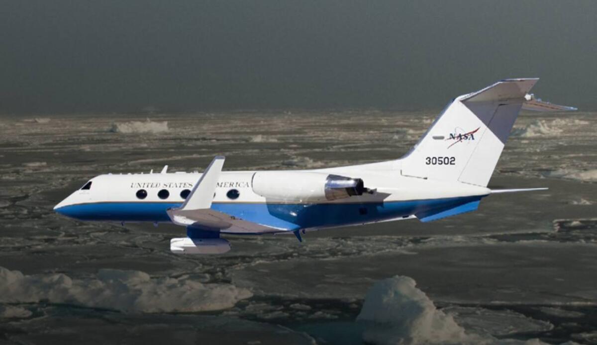 Una base militare abbandonata sotto i ghiacci: la scoperta della NASA - UAVSAR (NASA FOTO) - www.aerospacecue.it