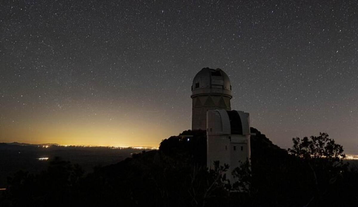 Un piccolo asteroide ha colpito la Terra - Telescopio Bok in Arizona (Wikimedia, Creative Commons Attribution 4.0 FOTO) - www.aerospacecue.it