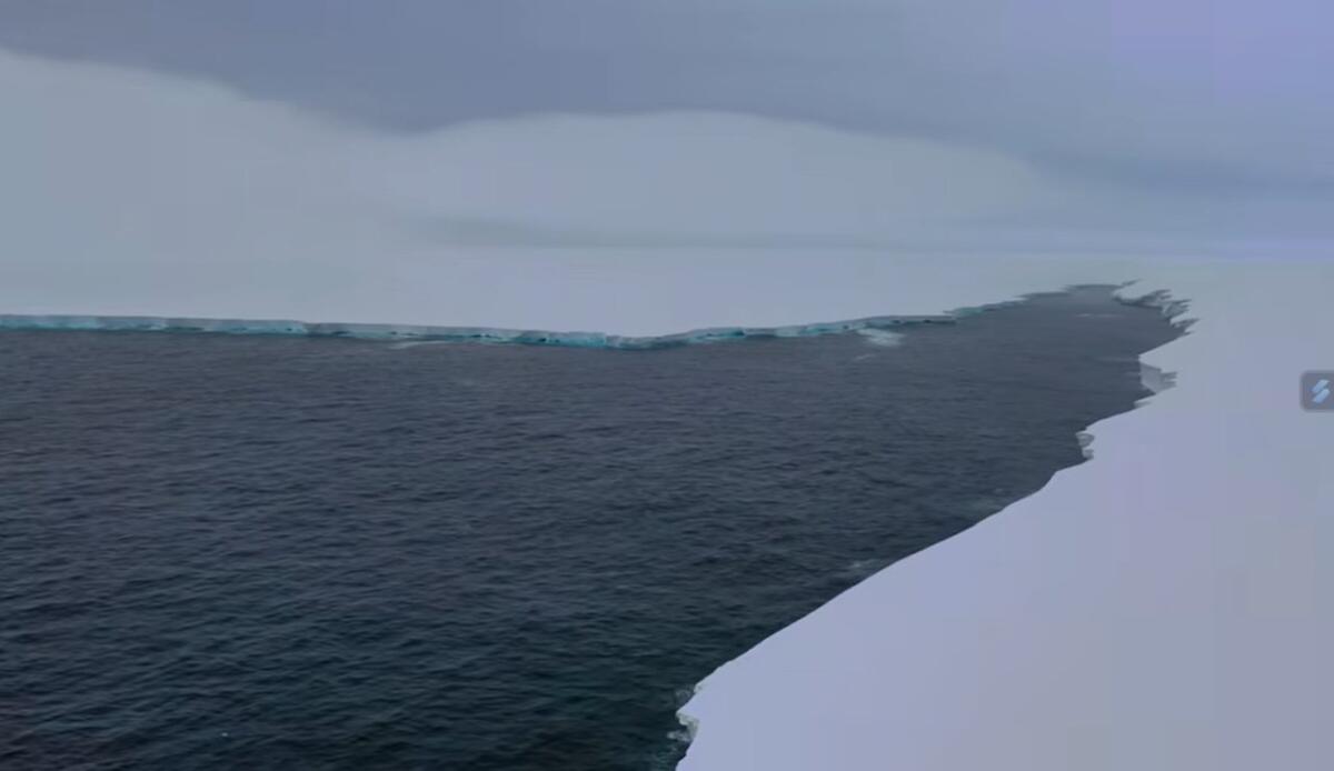 L'iceberg più grande del mondo è alla deriva - 