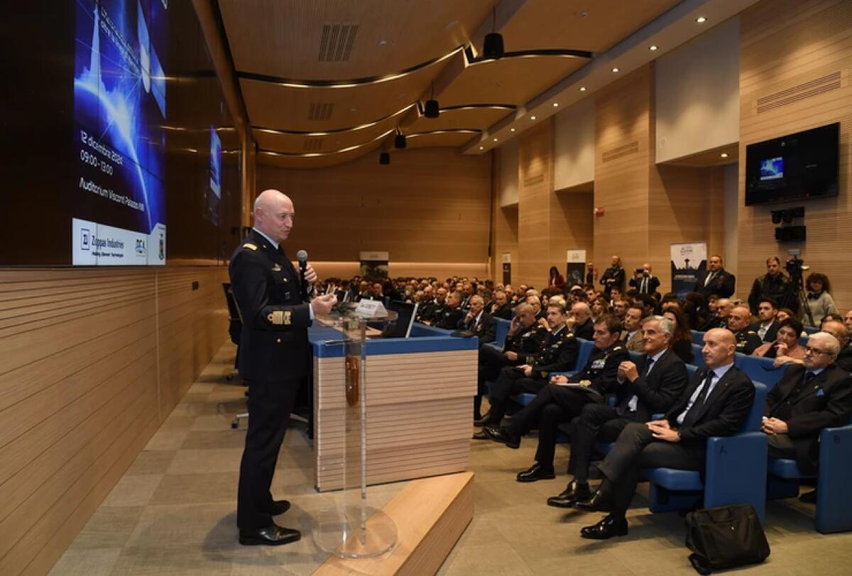 "Spazio al futuro: l'Aeronautica Militare oltre la linea di Karman", l'evento sul futuro dell'Italia nello spazio - Capo di stato maggiore dell'Aeronautica Militare, Luca Goretti (CESMA foto) - www.aerospacecue.it