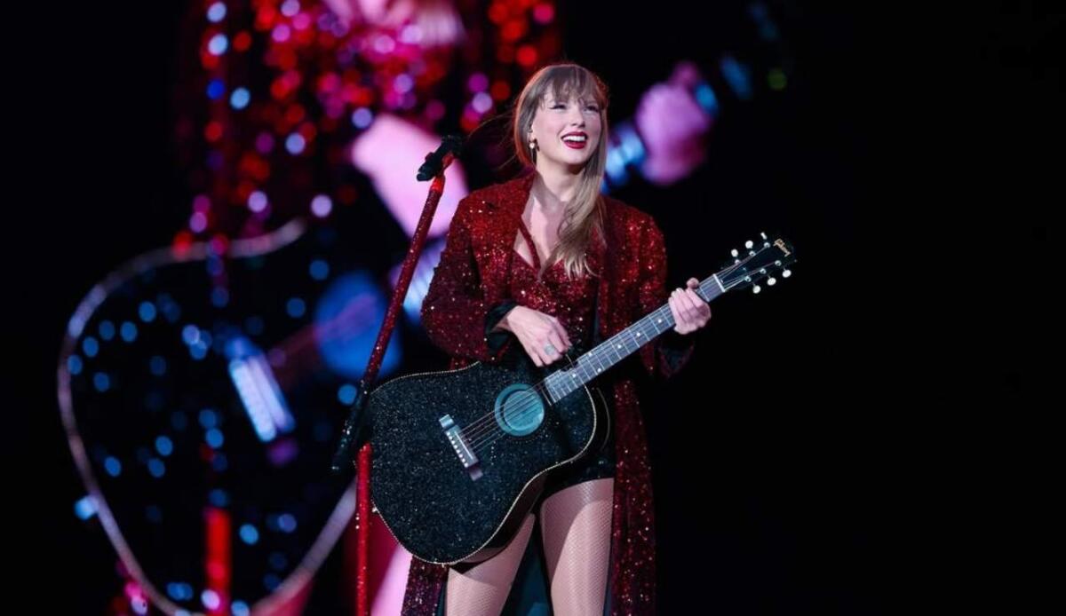 Taylor Swift dà un bonus di 200 milioni di euro ai lavoratori dietro al The Eras Tour - Taylor Swift (Instagram, Taylor Swift FOTO) - www.financecue.it