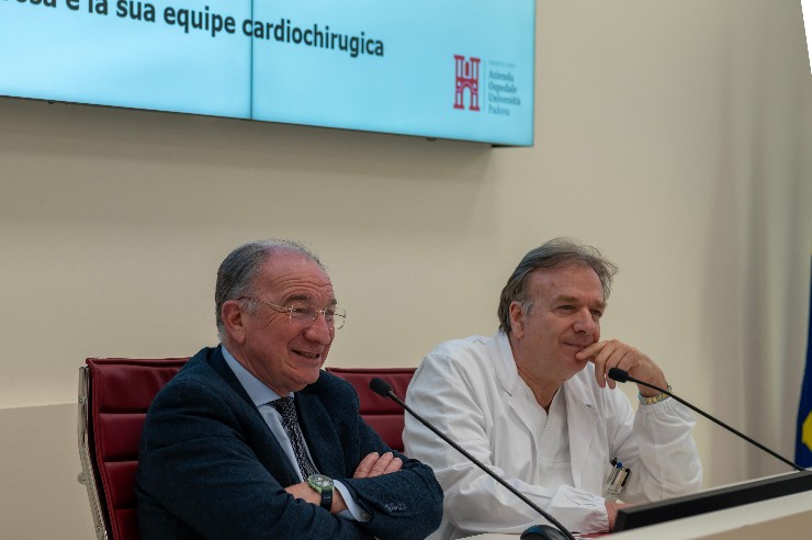 Conferenza stampa (Azienda Ospedale Università Padova FOTO) - www.biomedicalcue.it
