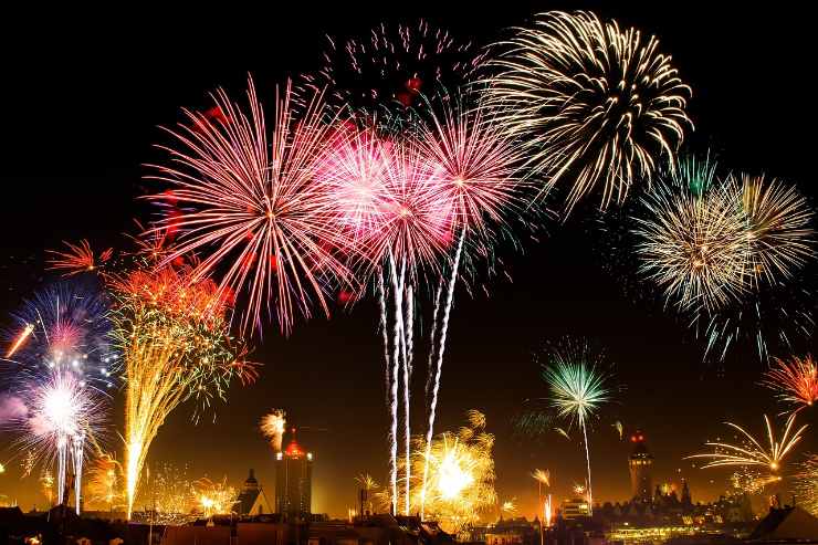 Fuochi d'artificio di Capodanno (Pixabay FOTO) - www.sciencecue.it