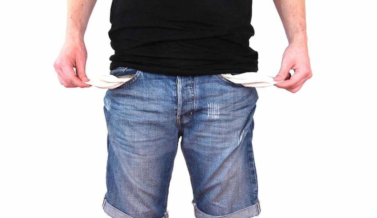 Debito pubblico, cattive notizie per l'Italia: il traguardo è preoccupante - Esser senza soldi (Pixabay) - www.systemscue.it