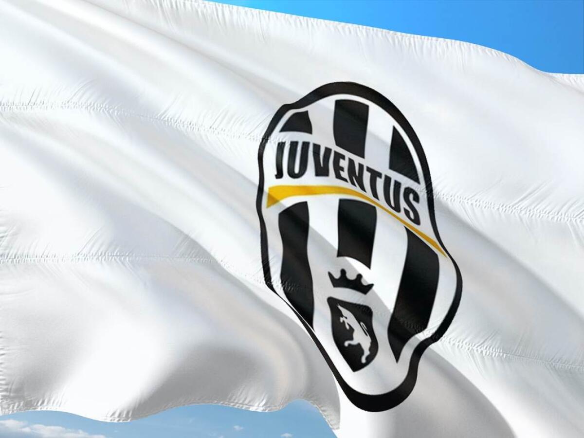 Juve, dall'attacco alla difesa: le strategie del mercato bianconero - 