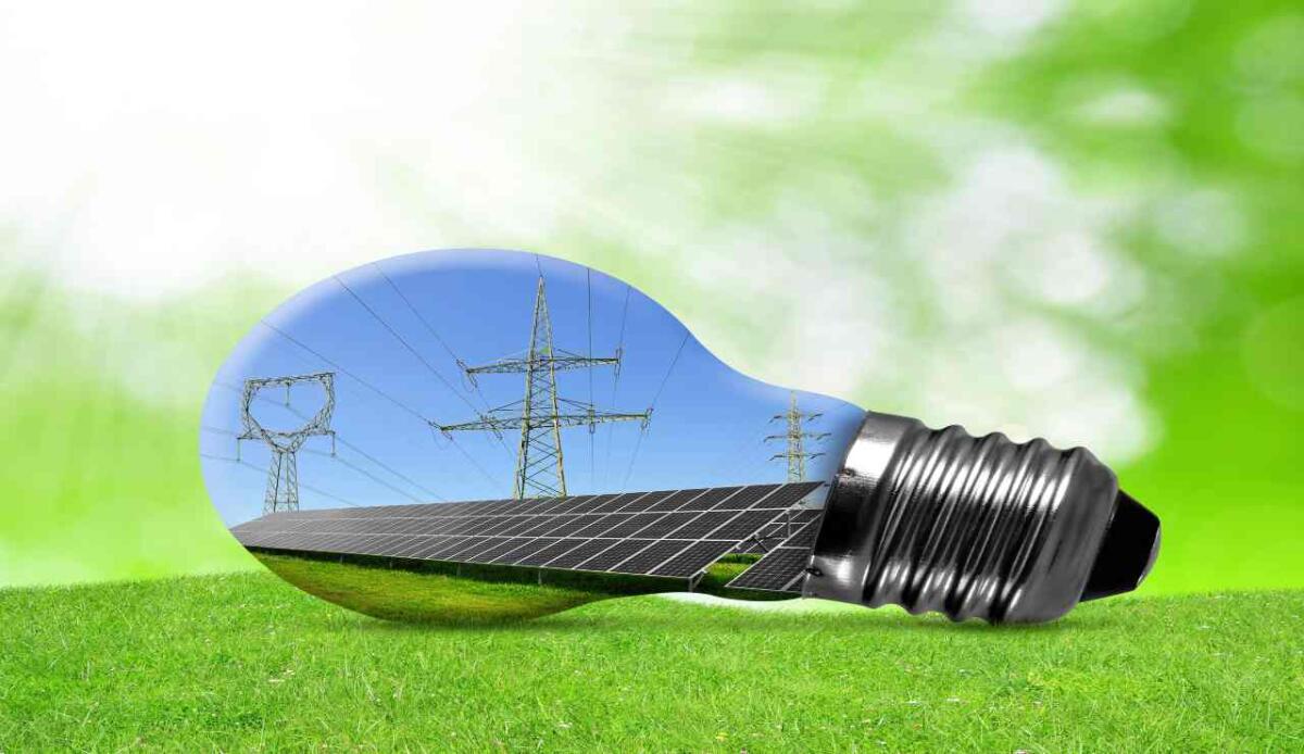 Quali sono le principali fonti di energia rinnovabile? - Energia green (Depositphotos FOTO) - www.energycue.it
