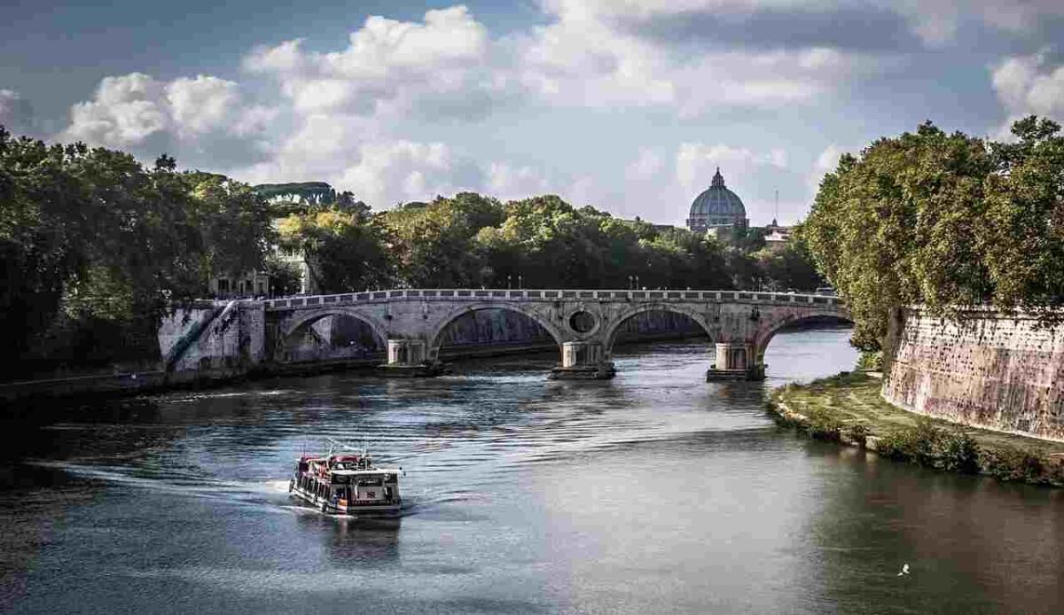 Roma, presentato un nuovo progetto: cambierà il volto della Capitale - Ponti a Roma (Pixabay Foto) - www.buildingcue.it