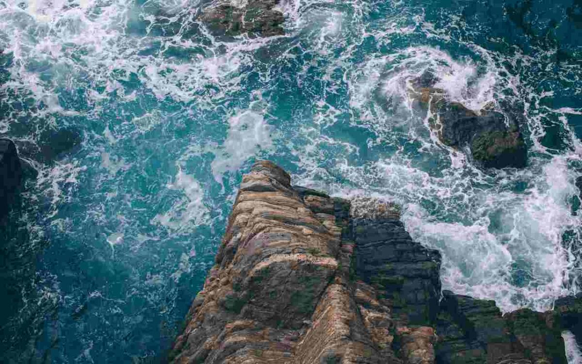 L'Oceano può conservare la CO2 | Non si tratta di una follia, ma di una possibilità enorme: avviati gli studi - è possibile che gli oceani trattengano la CO2 (depositphotos.com) - www.marinecue.it