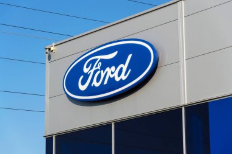 Ford (Depositphotos foto) - www.vehiclecue.it