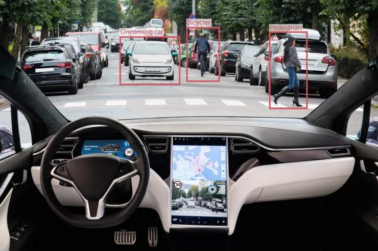 Illustrazione di una macchina senza conducente (Depositphotos FOTO) - www.vehiclecue.it