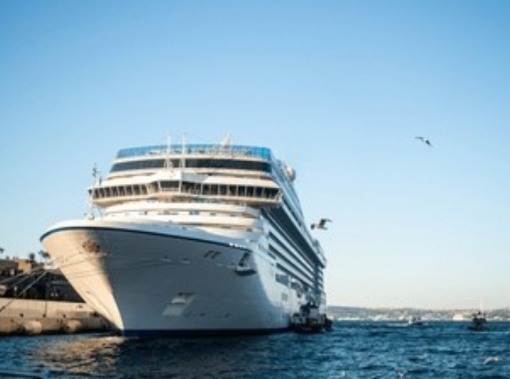 Crociera, ha i suoi lati negativi (Shutterstock Foto) - www.marinecue.it