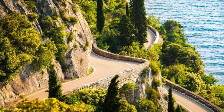 Strada della Forra (Lago di Garda foto) - www.vehiclecue.it